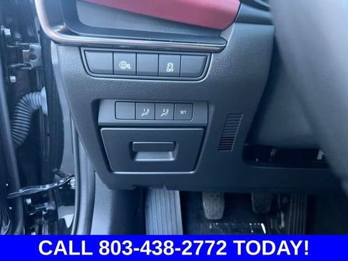 Used 2026 MAZDA MAZDA3 2.5 S Hatchback w/ Premium Pkg FWD image 31