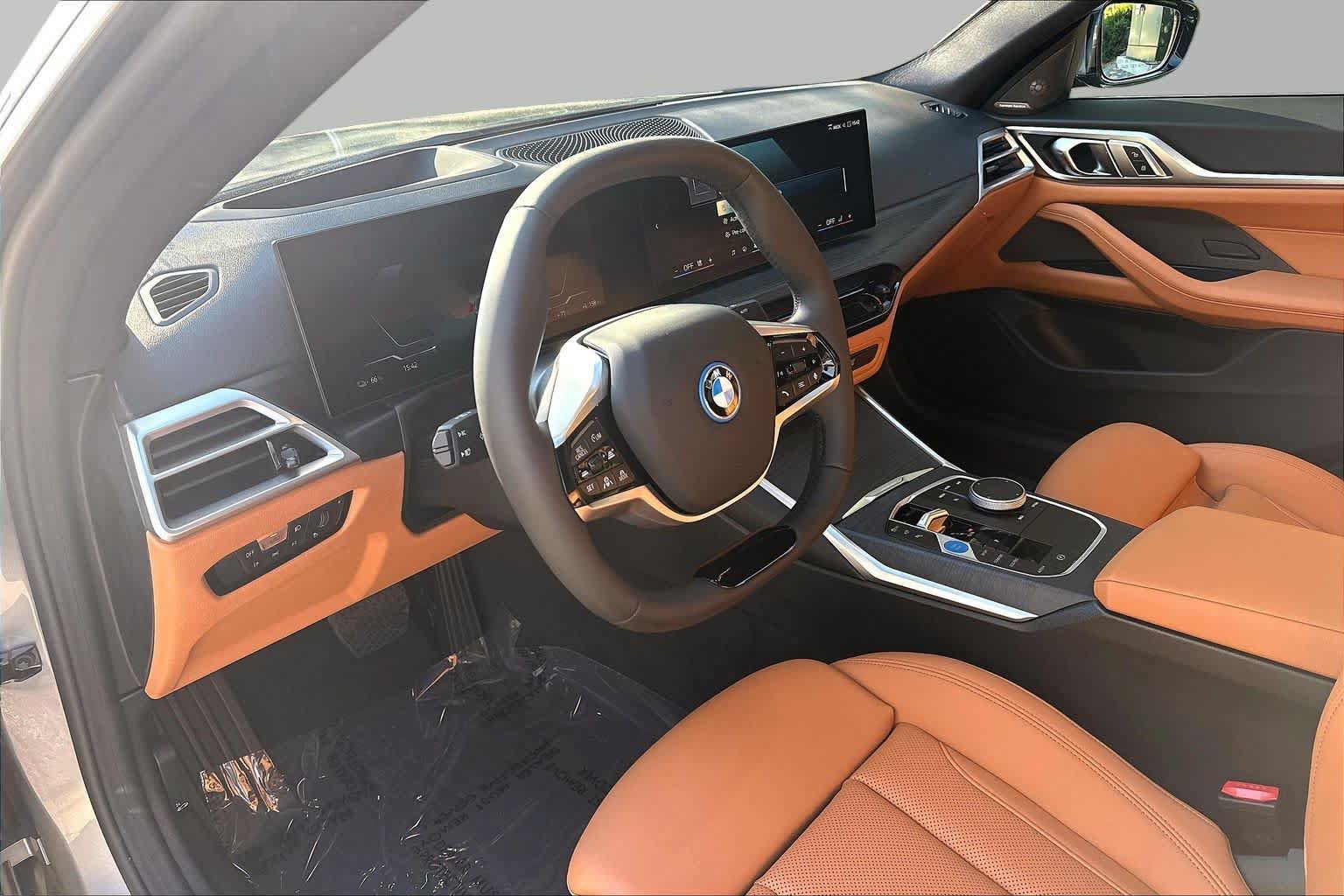 Used 2025 BMW i4 xDrive40i w/ Premium Package AWD/4WD image 17