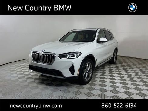 Used 2022 BMW X3 xDrive30i w/ Convenience Package AWD/4WD image 3