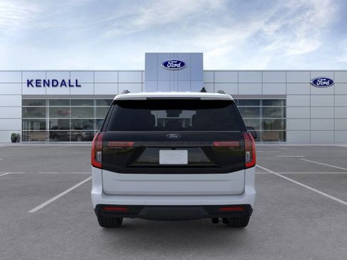 New 2026 Ford Expedition Tremor image 5