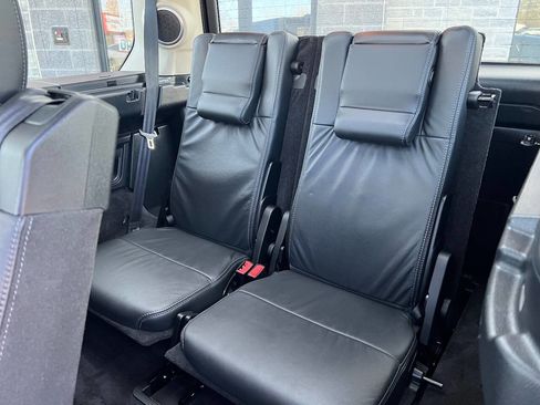 Used 2014 Land Rover LR4 HSE LUX image 25