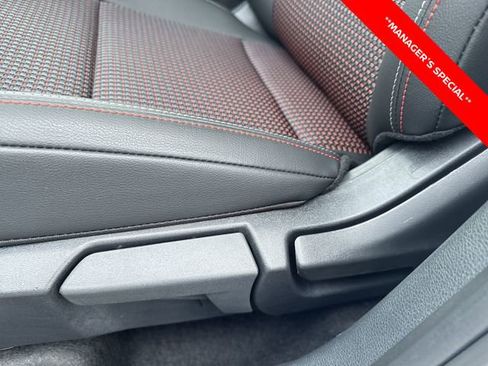 New 2025 Nissan Kicks SR w/ SR Premium Package AWD/4WD image 18