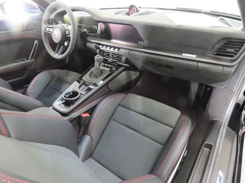 Certified 2026 Porsche 911 GT3 RWD image 50