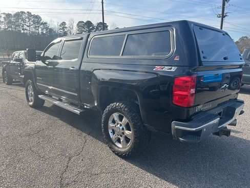 Used 2017 Chevrolet Silverado 2500 LTZ w/ Duramax Plus Package image 4