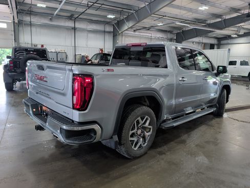 Used 2024 GMC Sierra 1500 SLT w/ SLT Premium Plus Package AWD/4WD image 3