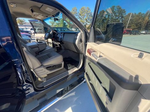 Used 2008 Ford F250 Lariat image 46