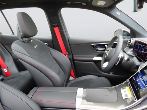 New 2025 Mercedes-Benz GLC 43 AMG 4MATIC image 11