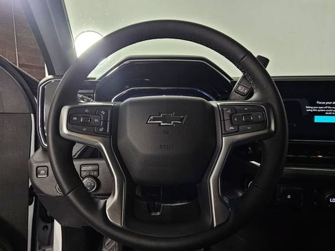 Used 2025 Chevrolet Silverado 1500 RST AWD/4WD image 26