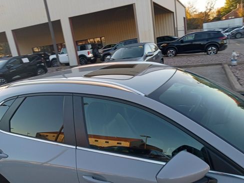 Used 2025 MAZDA CX-30 AWD 2.5 S w/ Preferred Package image 8