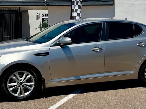 Used 2013 Kia Optima EX FWD image 6