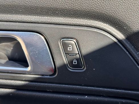 Used 2023 Ford Mustang Premium image 23