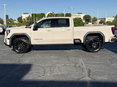 New 2026 GMC Sierra 2500 AT4 w/ AT4 Premium Plus Package AWD/4WD image 13