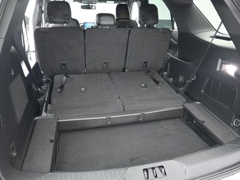 Used 2022 Ford Explorer ST-Line RWD image 10