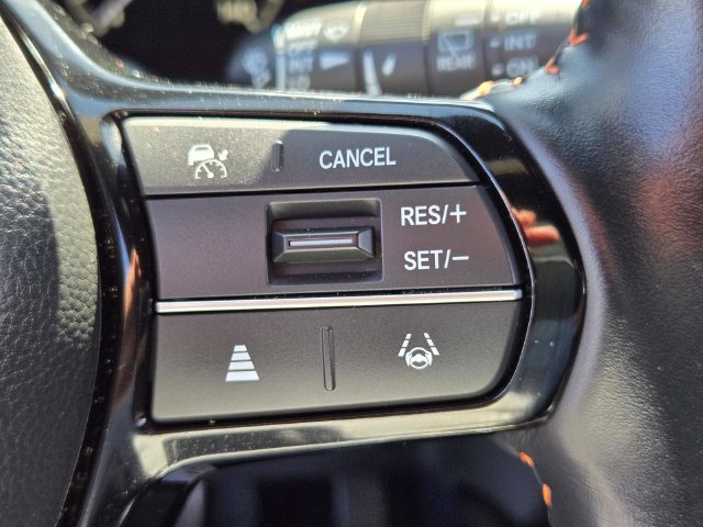 Certified 2025 Honda HR-V Sport image 17