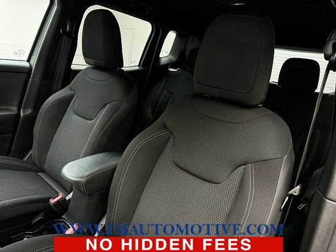 Used 2022 Jeep Renegade Altitude image 13