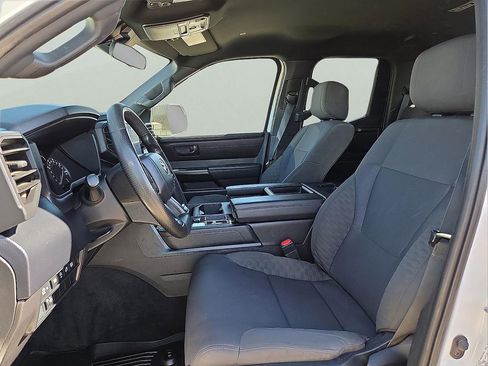 Used 2025 Toyota Tundra SR image 12