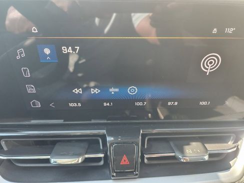 Used 2024 Chevrolet TrailBlazer LT w/ Driver Confidence Package image 24