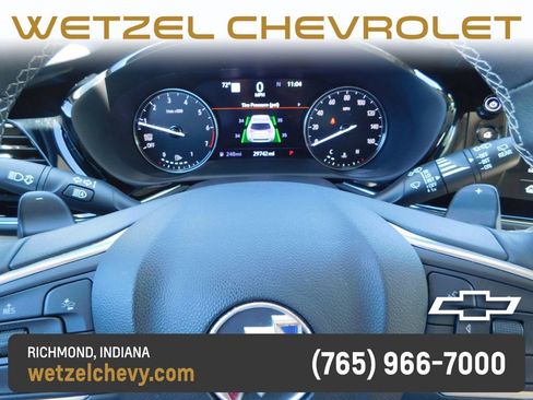 Used 2022 Buick Envision Avenir w/ Technology Package II FWD image 33