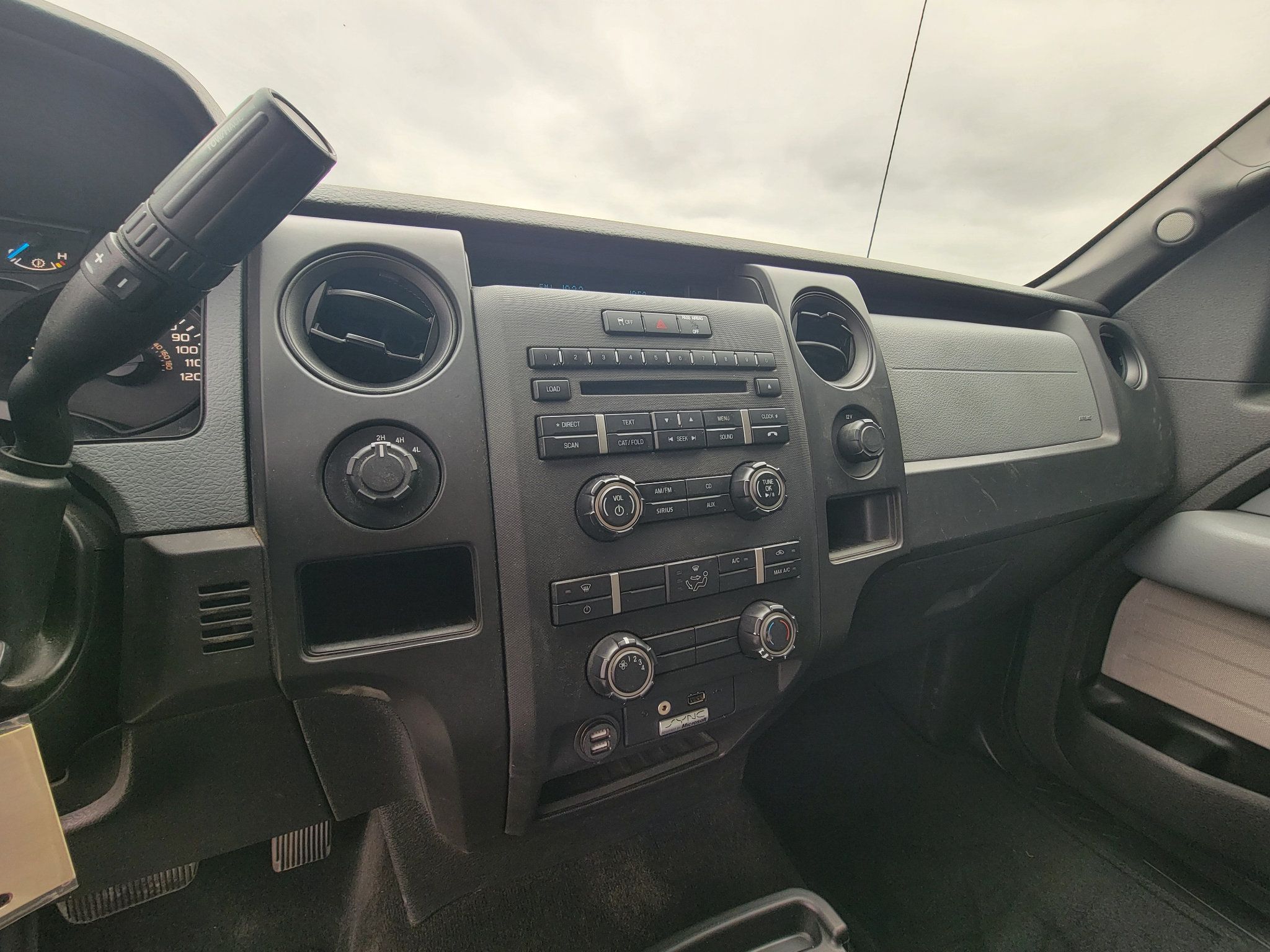 Used 2013 Ford F150 STX w/ Mid Equipment Group AWD/4WD image 17
