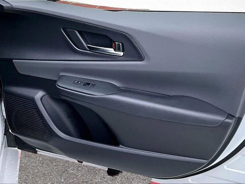 Used 2026 Toyota Prius XLE w/ Protection Package #3 (TMS) FWD image 28