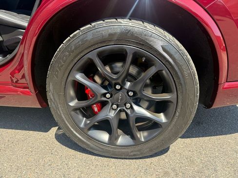 Used 2021 Dodge Durango SRT w/ Technology Group AWD/4WD image 18