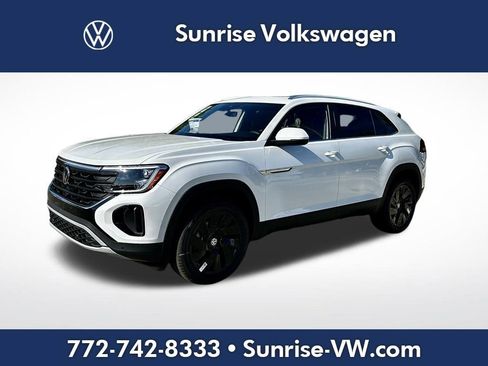 New 2026 Volkswagen Atlas Cross Sport SE FWD image 1