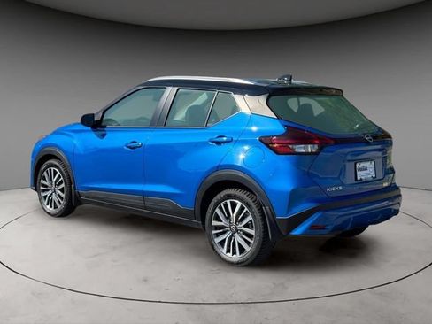 Certified 2023 Nissan Kicks SV FWD image 8