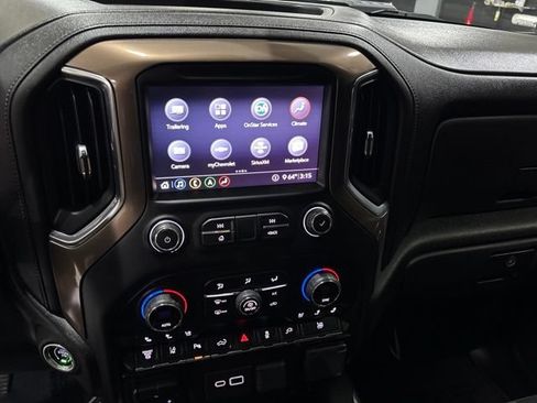 Used 2020 Chevrolet Silverado 2500 High Country AWD/4WD image 26