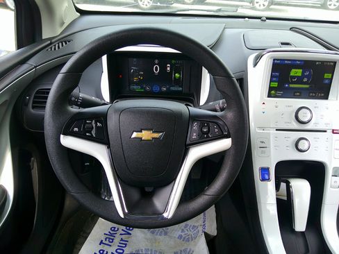 Used 2013 Chevrolet Volt image 30