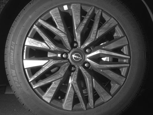 Used 2025 Nissan Altima 2.5 SV image 13