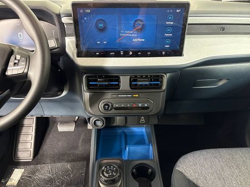 New 2026 Ford Maverick XLT FWD image 22