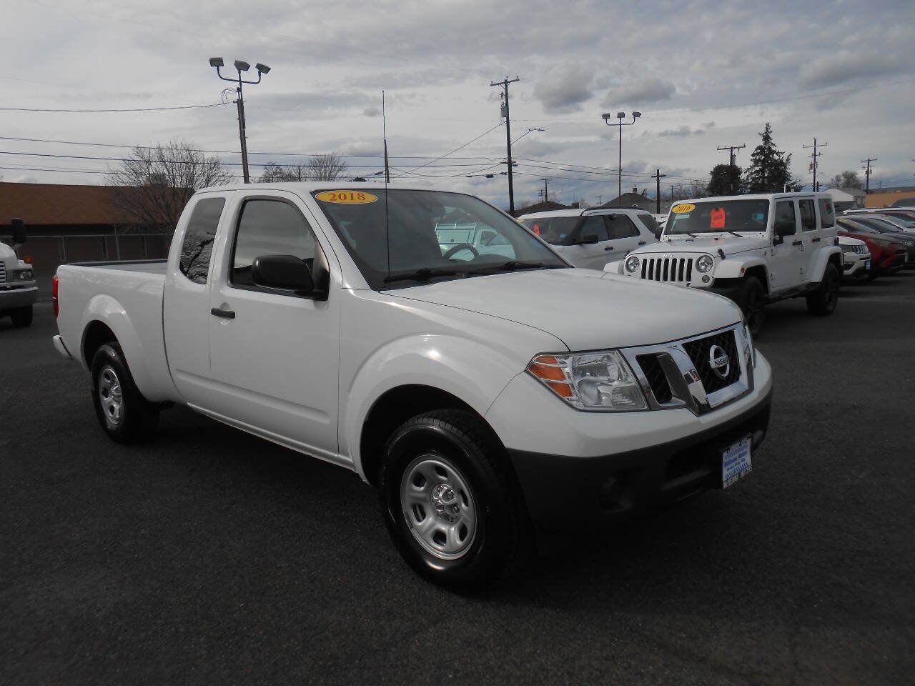Used 2018 Nissan Frontier S RWD image 3