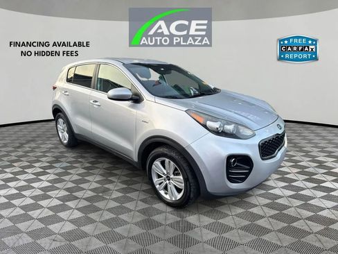 Used 2017 Kia Sportage LX image 1
