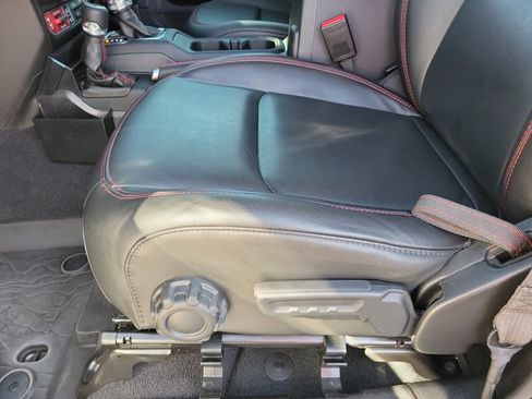 Used 2023 Jeep Wrangler Unlimited Rubicon w/ Xtreme 35 Tire Package image 15