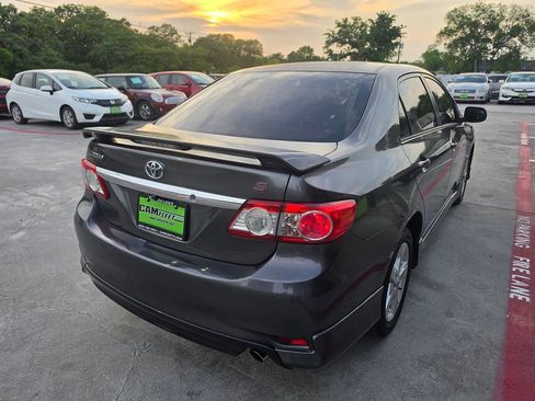 Used 2012 Toyota Corolla S image 9