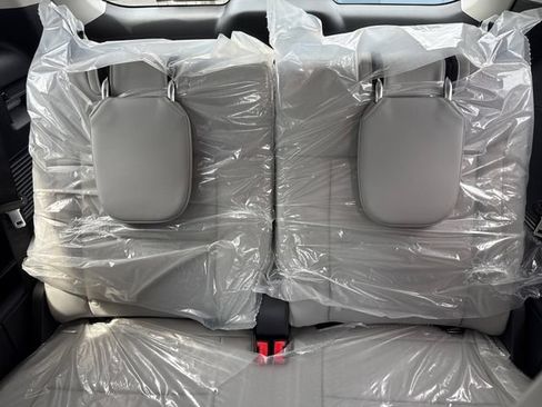 New 2026 Ford Explorer Active w/ Active Comfort Package AWD/4WD image 31