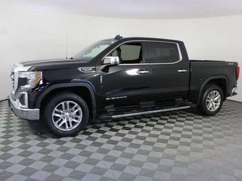 Used 2020 GMC Sierra 1500 SLT w/ SLT Premium Package AWD/4WD image 2
