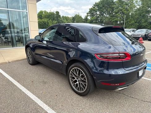 Used 2018 Porsche Macan AWD/4WD image 6