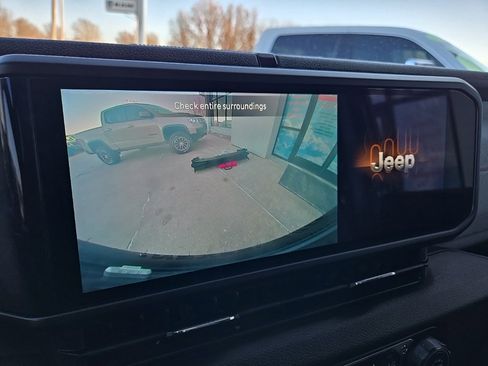 Used 2024 Jeep Wrangler Sport image 64