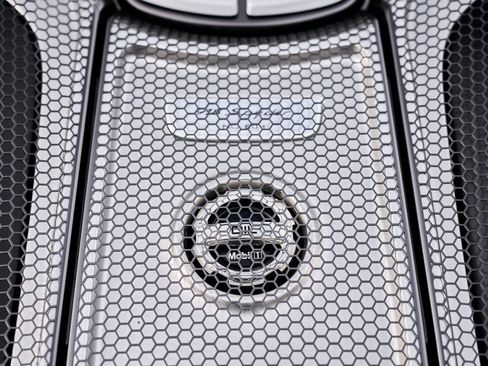 Used 2015 Porsche 918 Spyder w/Weissach Package image 35