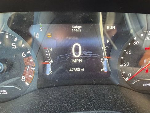 Used 2022 Jeep Compass Latitude w/ Sun and Sound Group AWD/4WD image 16