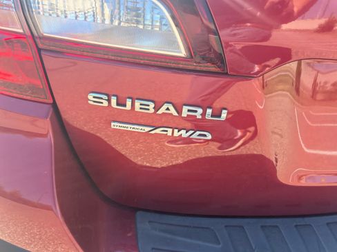 Used 2019 Subaru Outback 2.5i Limited AWD/4WD image 11