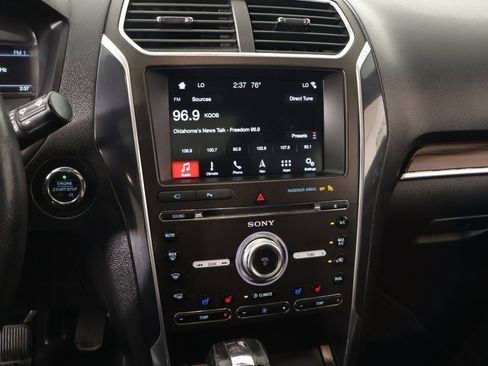 Used 2018 Ford Explorer Limited AWD/4WD image 5