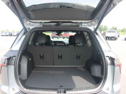 New 2027 Chevrolet Equinox RS w/ Convenience Package III AWD/4WD image 19