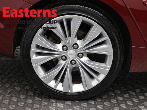 Used 2017 Chevrolet Impala Premier w/ Enhanced Convenience Package image 33