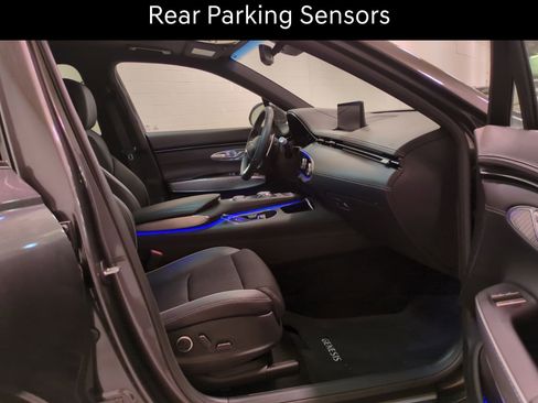 Certified 2024 Genesis GV70 2.5T w/ Sport Prestige Package image 12