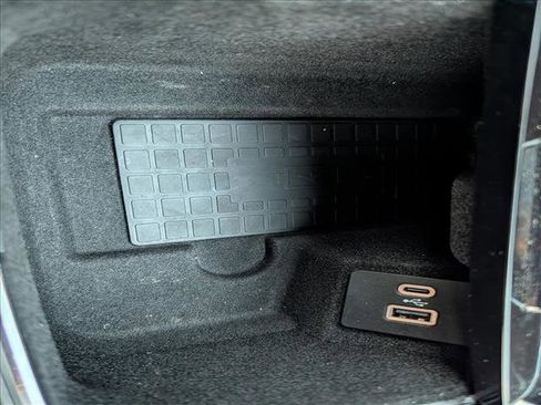 Certified 2023 Lincoln Nautilus Reserve image 35