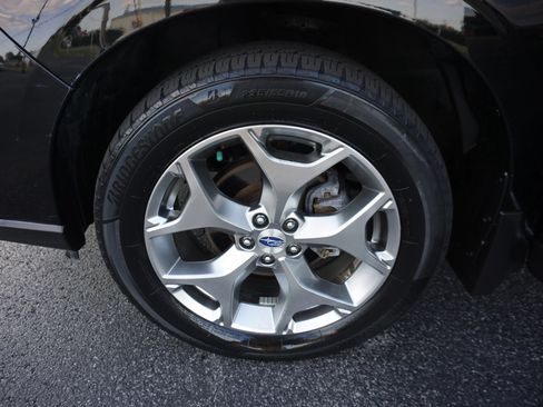 Used 2017 Subaru Forester 2.5i Touring AWD/4WD image 34