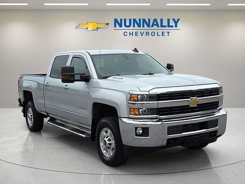 Used 2016 Chevrolet Silverado 2500 LT w/ LT Convenience Package AWD/4WD image 7