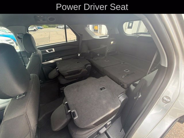 Used 2023 Ford Explorer XLT AWD/4WD image 22